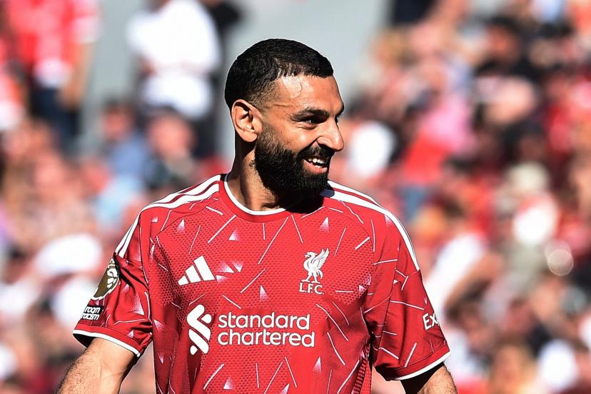 Mohamed Salah assisting against Brentford