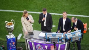 Paris Saint-Germain v Arsenal - UEFA Champions League - Final - Puskas Arena