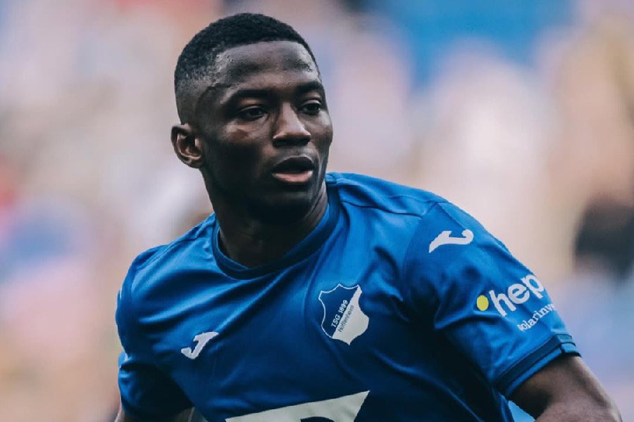 Bazoumana Touré playing for Ivory Coast’s youth team
