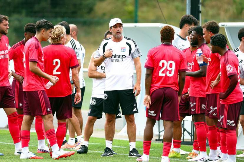 Paulo Fonseca and his players during the friendly match between Lyon and FC Saint-Gall (6-3), on july 11th. (S. Pillaud/Icon Sport)