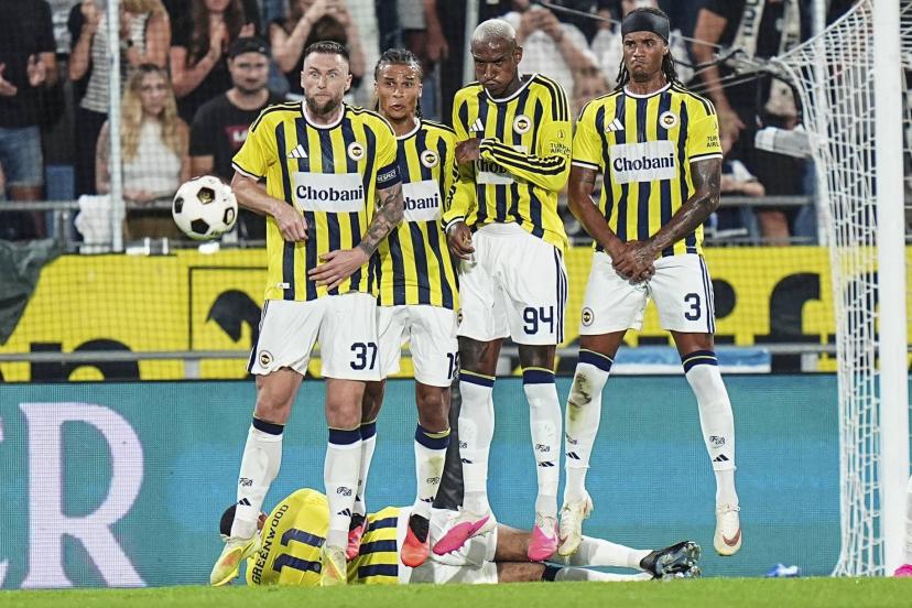 Fenerbahçe faces OL this Tuesday (kick-off 9 PM).